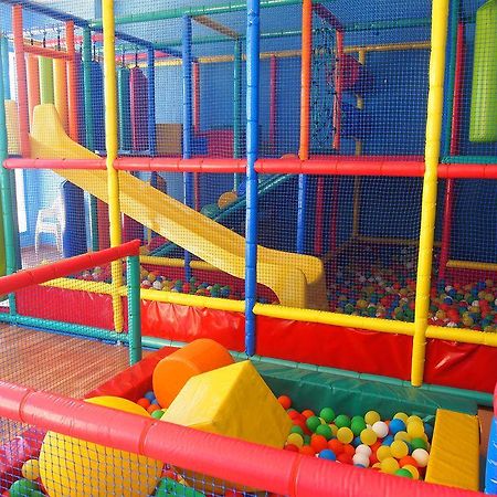 Отель Vacanza Sunbeach Гвардамар-дель-Сегура Экстерьер фото