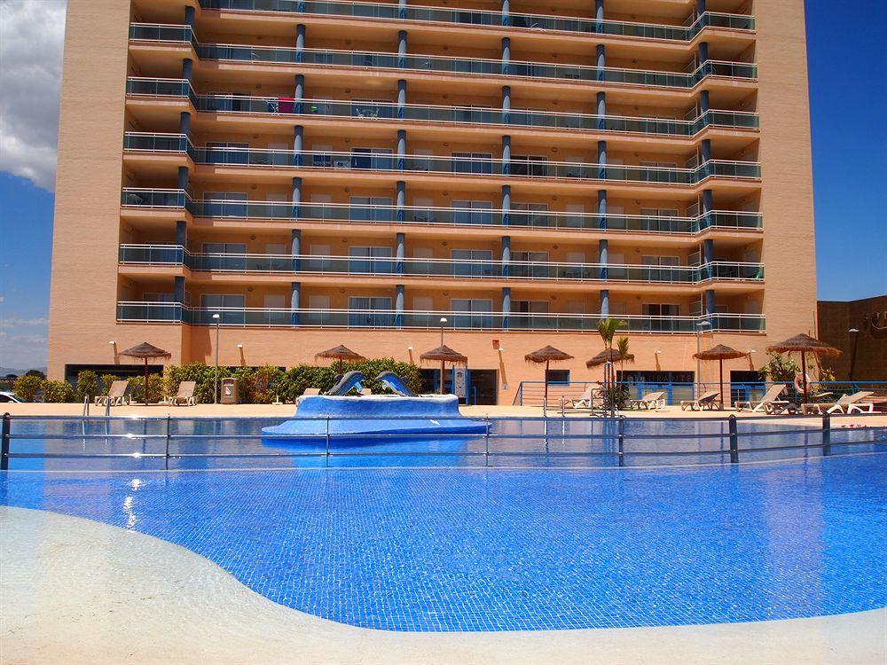 Отель Vacanza Sunbeach Гвардамар-дель-Сегура Экстерьер фото
